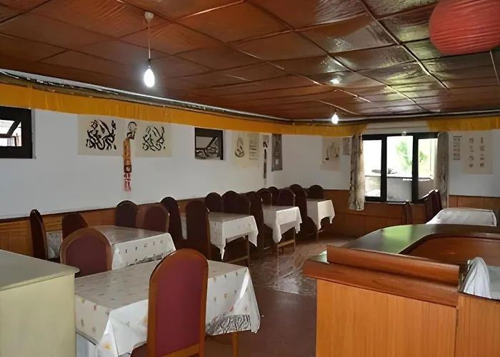Norbu Sangpo Hotel 3*